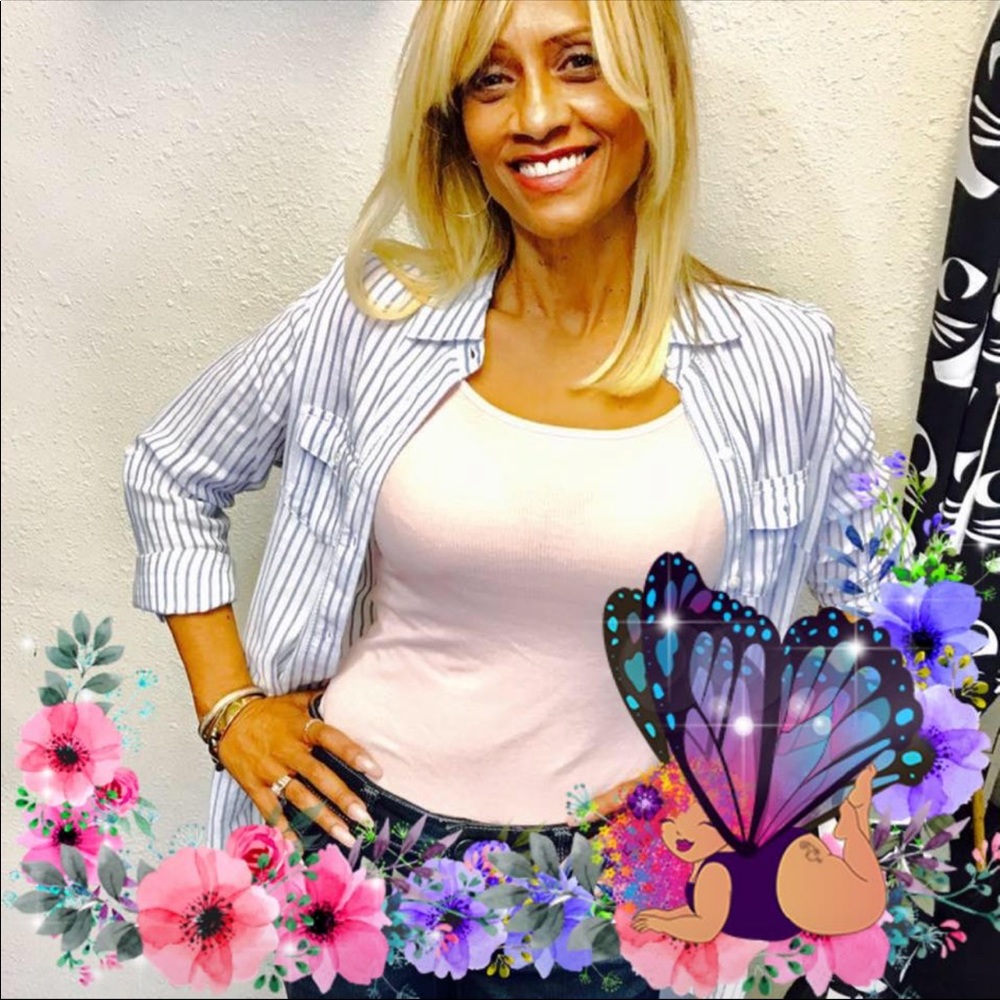 Meet your Posher, Denise